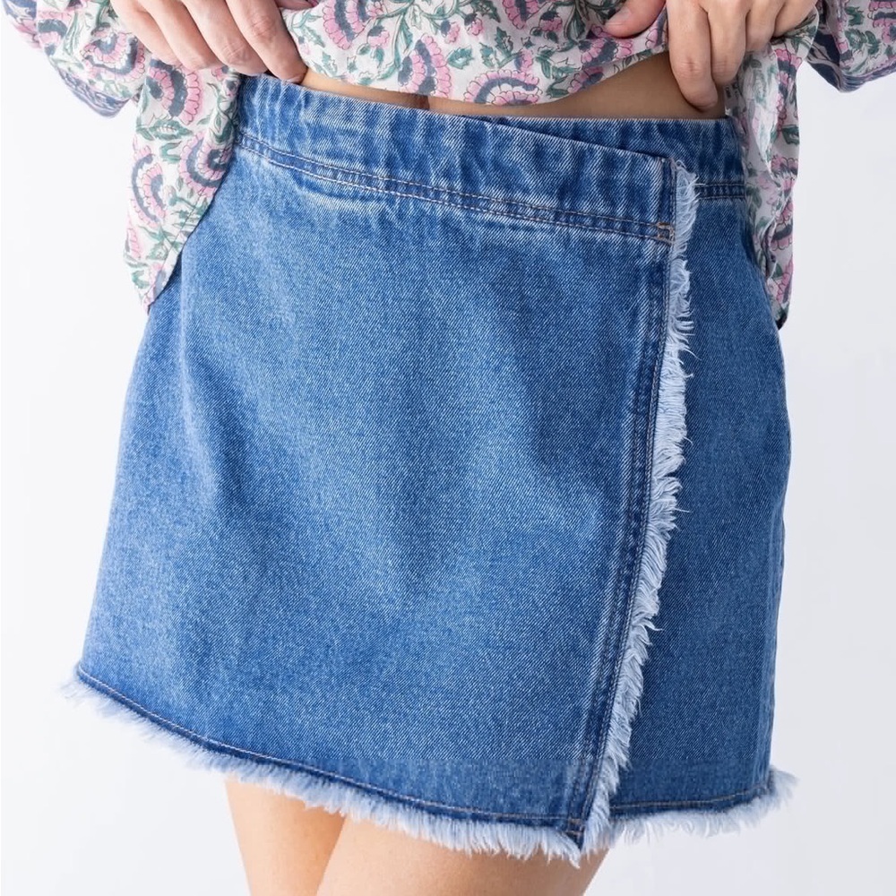 NATURAL LIFE M Denim Frayed Mini Skirt Asymmetrical Side Zip